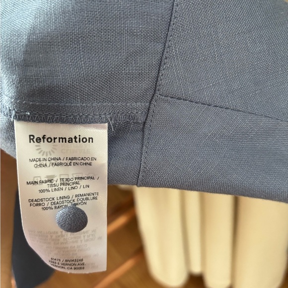 Reformation Sebastien Linen midi dress in cornflower blue, size 4! - Picture 4 of 4